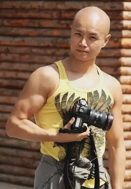 乐嘉:沦落到今天这一步,是有原因的_网易订阅