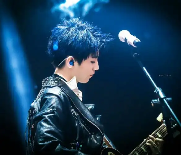 只为王俊凯#王俊凯超话240425-240521每日打包 高清共124p【链接:网页