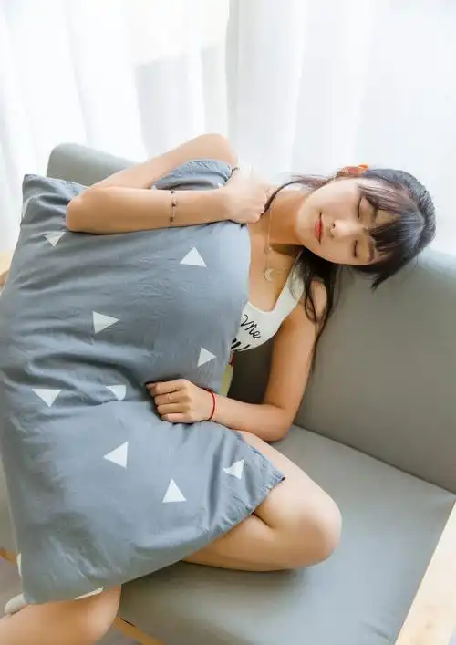 清纯学生妹大胸性感清新写真第一辑