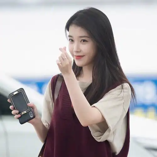 哪些李知恩超级可爱的图片