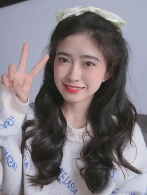 头扁脸大女适合的发型(头扁脸大女适合什么发型)-天晟网