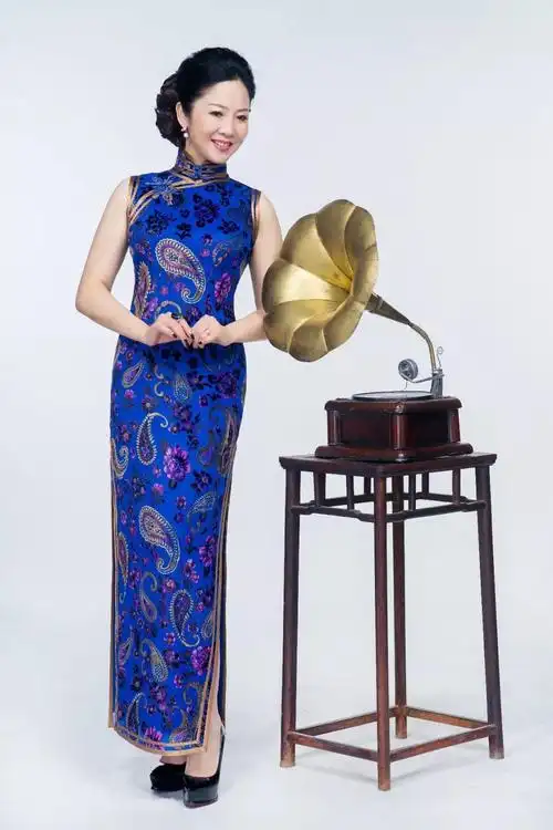 周韵近照曝光:女人的高级感,都藏在这一点里