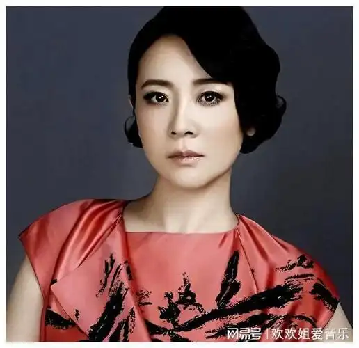 老戏骨陈小艺:嫁给刘惠宁多年,婚内出轨老公也不离婚