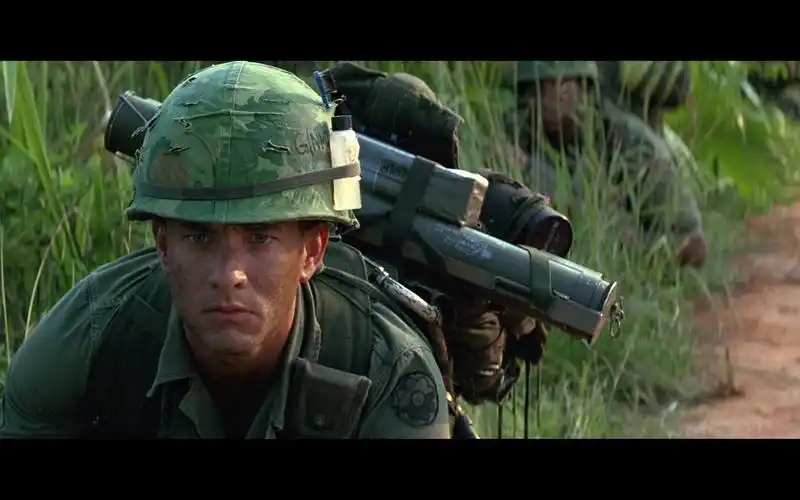 从弱智到人生巅峰 他就像是一台奔跑的银行《阿甘正传》