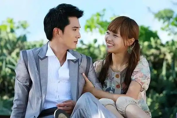 回顾唐嫣:噩梦是和曾志伟拍戏,叫王晶爸爸,为爱给邱泽刷马桶