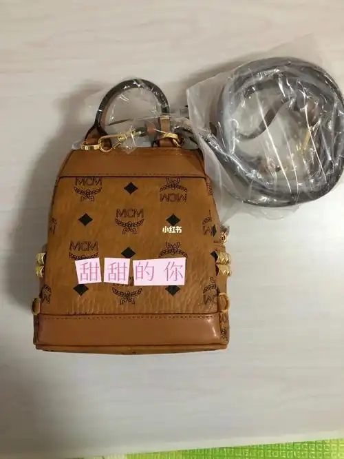 mcm超迷你好几种背法3299