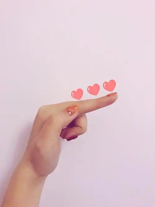 网红手势图爱心卖萌