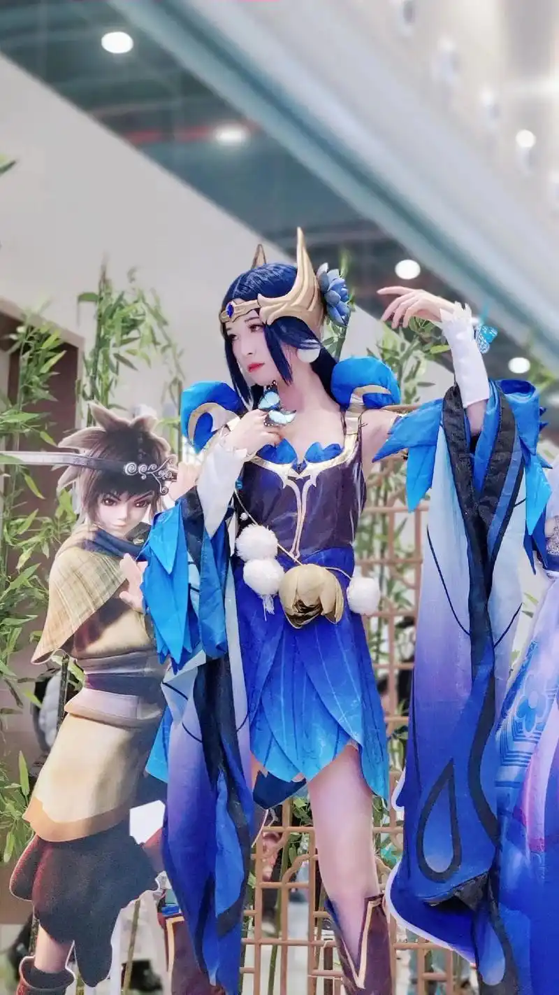 貂蝉仲夏夜之梦 #王者荣耀cospaly #貂蝉cos #漫展 #2023漫展 @dou