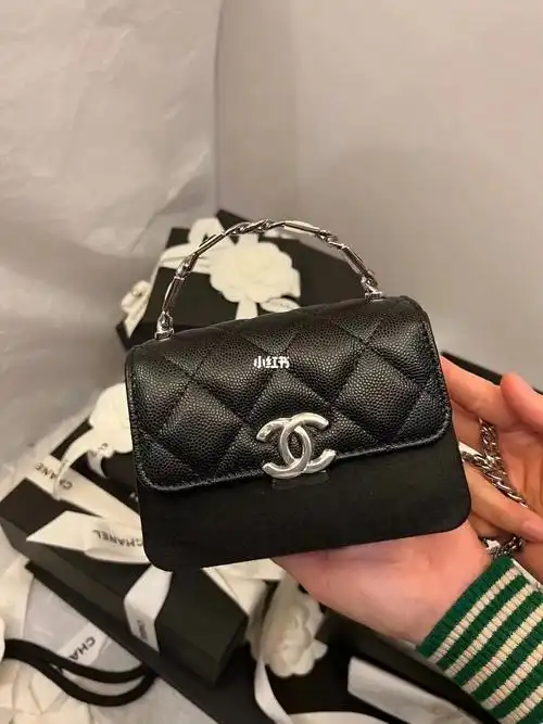香奈儿chanel22s珐琅手柄小费包miniwoc