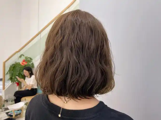质感纹理烫免打理自然吹干短发烫发推荐
