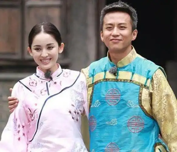 现代李小龙炮轰邓超:别再占古力娜扎便宜,你是想学董成鹏吗