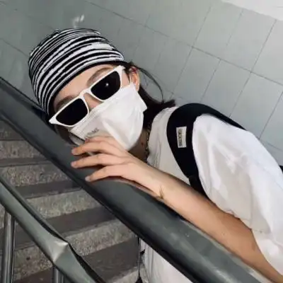 超沙雕女头像高清逗比搞怪的沙雕系头像女生图片