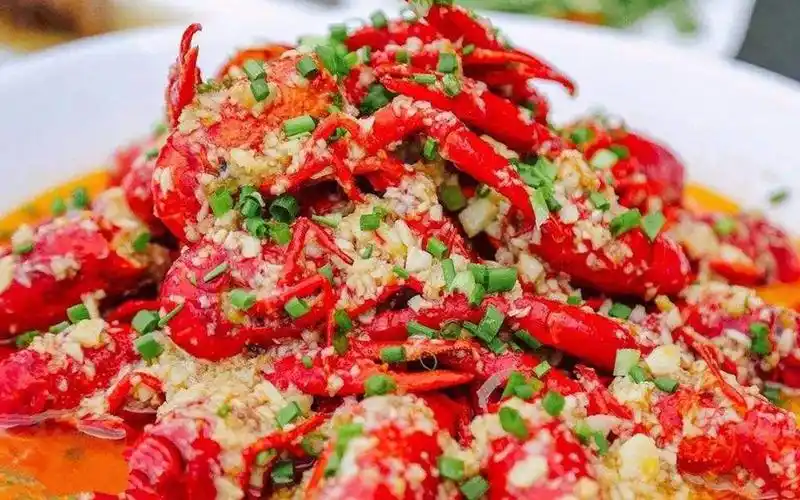 活动  从小吃到大的蒜泥小龙虾,老刘教你独家配方,一次7斤不够吃