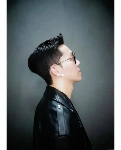 韩国财阀发型,韩式小平头