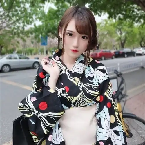 刘思瑶再放福利cos和服美出新高度网友完胜腐团儿