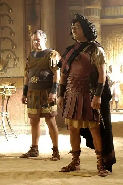 罗马第一季剧照