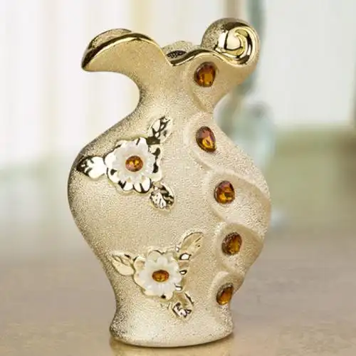 结婚礼物创意电视柜陶瓷花瓶摆件,造型别致的瓶口,美观大方,方便插花