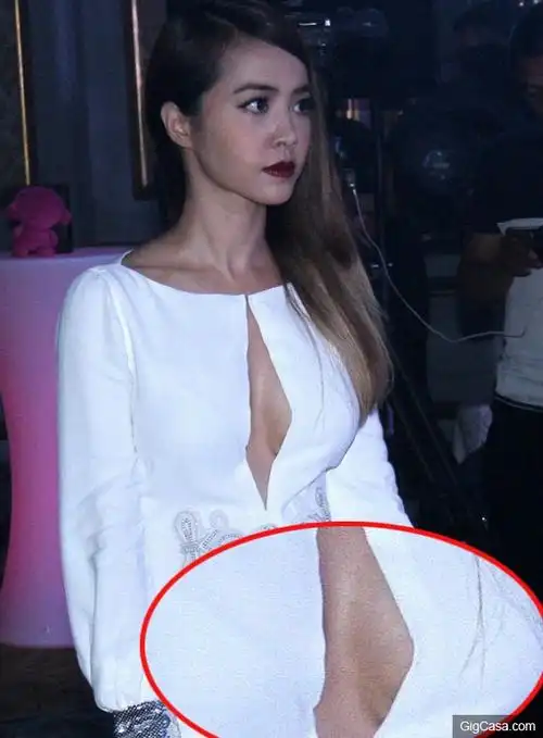 蔡依林完全没遮胸前大开任看!低头弯腰更让人惊叫!