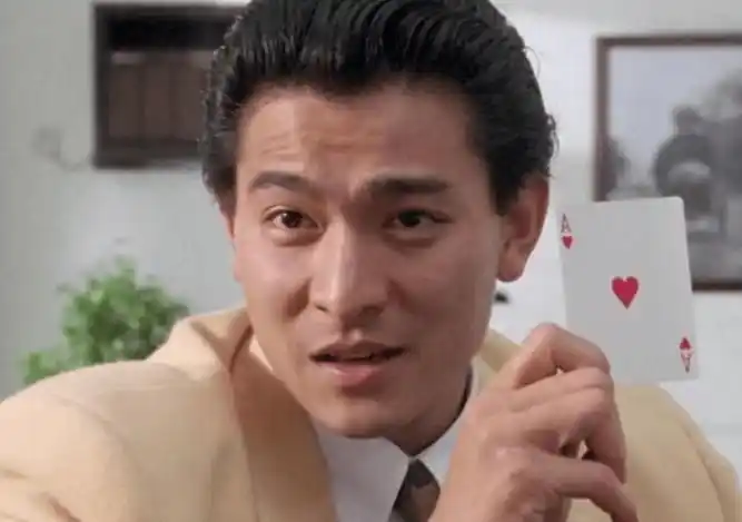 随后,王晶立即请来赌神徒弟陈道泽(刘德华)拍摄电影《赌徒》,与刘镇伟