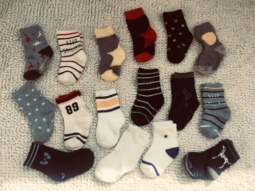 外贸尾货儿童棉袜男女宝宝中筒运动袜子适合儿童袜子016岁