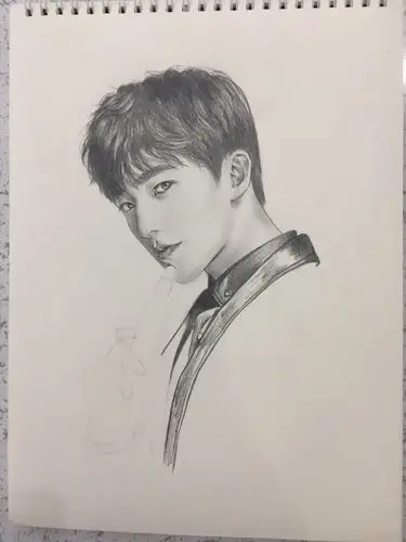 杨洋##杨洋夜华##杨洋林动# 娇兰羊实在是太好看了,捡一下手绘,窘酱