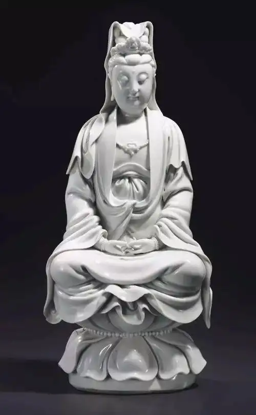 溢价500倍!一尊残损明代德化"何朝宗印"款达摩立像在美国拍出天价