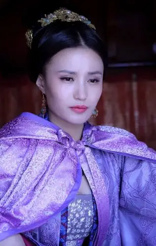 孤芳不自赏邓莎