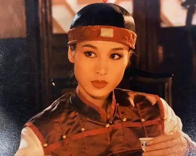 60后演员郑爽受牵连影视作品被下架视频平台表示正在恢复上线