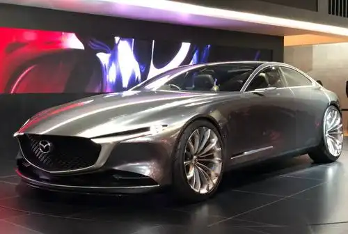 魂动设计新理念马自达visioncoupe概念车亮相颜值吊打众超跑