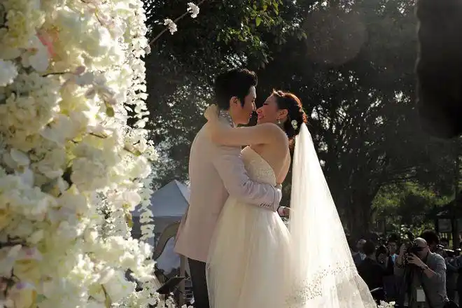 甄子丹小姨子汪圆圆:23岁谈初恋,27岁嫁入豪门做"百亿儿媳"