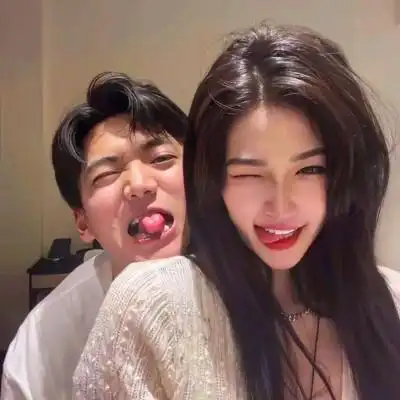 cp头像情侣一左一右真人一对