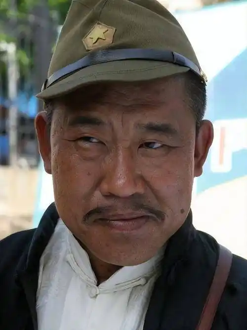 娱乐圈中丑得千奇百怪的男星,不仅不被抵制,反而大受欢迎?