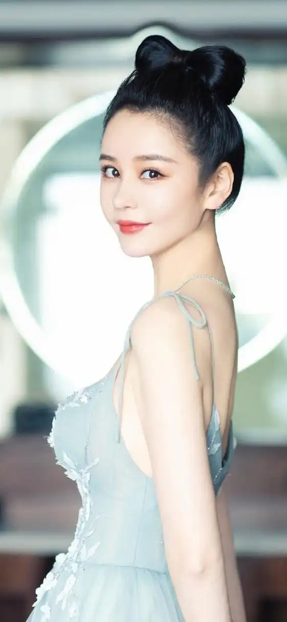 邱意浓完美身材