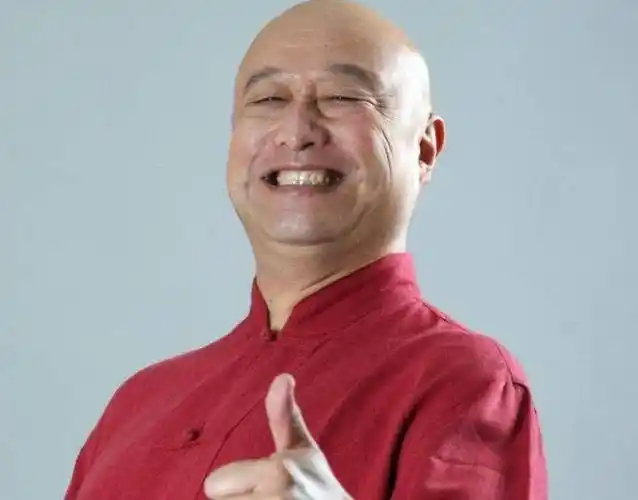 都是侯耀文徒弟郭德纲和光头相声演员陈寒柏关系如何