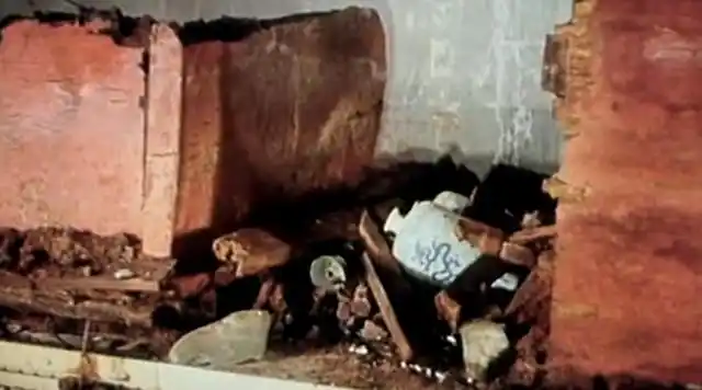 明定陵发掘唯一真实影像,郭沫若徒手取宝,酿成考古界最大悲剧