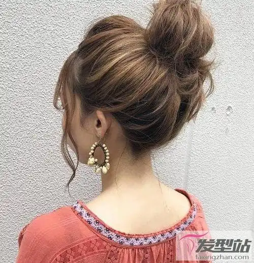 2021最新丸子头扎发图鉴头发越扎越可爱少女感十足