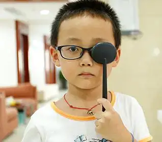 眼科专家分析,孩子为何会患上弱视?