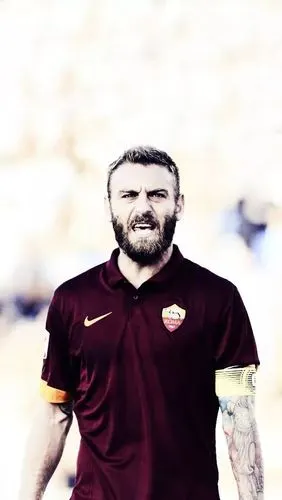 德罗西告别国家队为自己的国家队生涯感到骄傲附德罗西壁纸