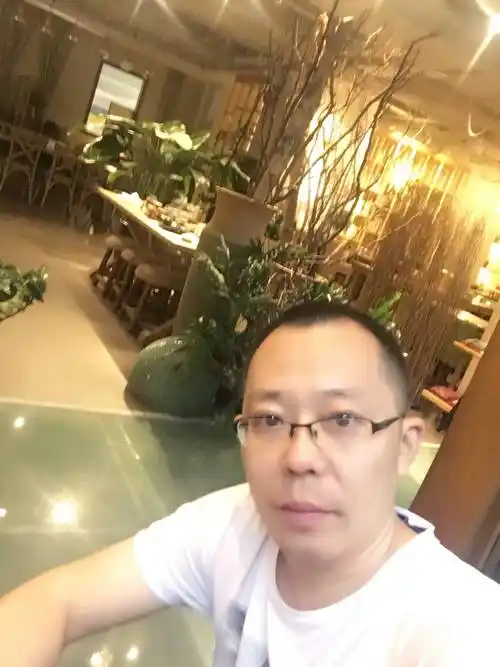 50岁离异男征婚照片(id:5816969)_四川成都征婚交友_我主良缘网