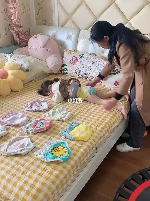 着了 #宝宝训练裤推荐   #尿布裤   #不会红屁屁的纸尿裤   #戒尿不湿