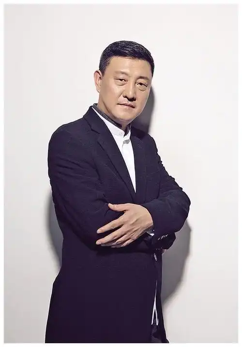 著名歌手韩磊:我这辈子最正确的决定,就是娶了"蒙古族之花"