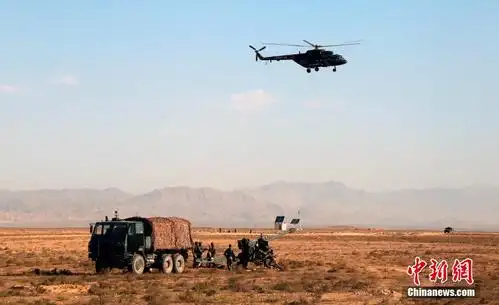 火力-2015·青铜峡e陆军炮兵旅跨区基地化演习