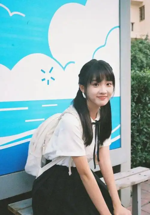 他俩这段女追男恋爱看得人脸红心跳