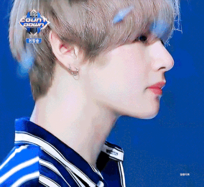 金泰亨古装动图