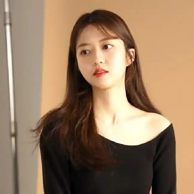 顶楼的漂亮孩子们#顶楼 #金贤秀 #韩智贤 #赵秀敏 #陈智 - 抖音