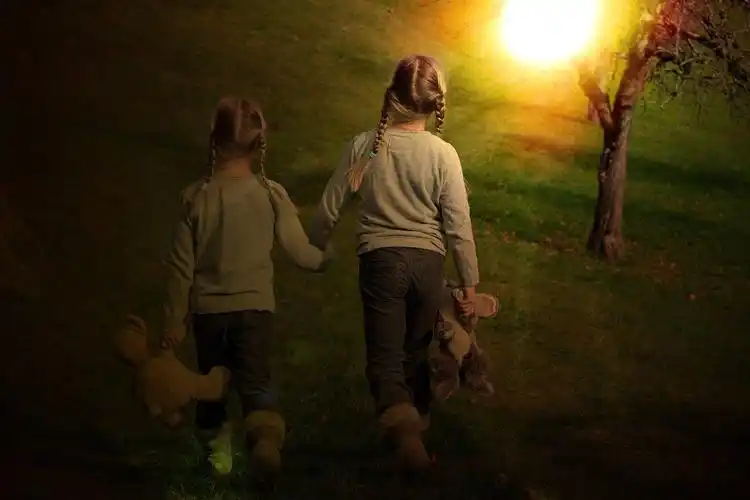 兄弟姐妹,姐妹,儿童