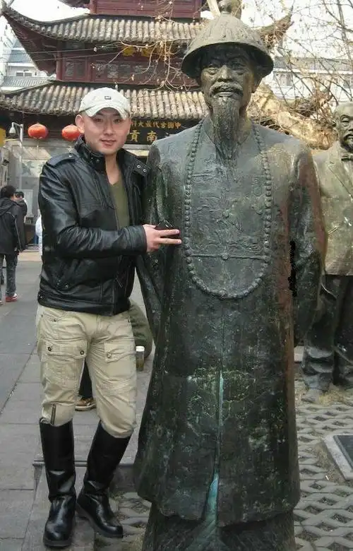 皮革马靴制服群