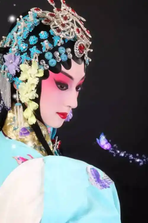 京剧中的旦角青衣和花旦