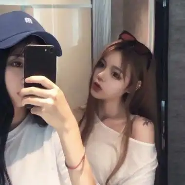 qq头像女生闺蜜头像一人一张图片