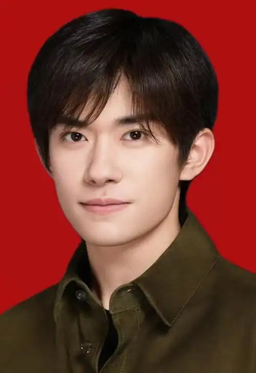 易烊千玺二三逢时戢鳞风起##易烊千玺4%vol的河##王俊凯易烊千玺卡点